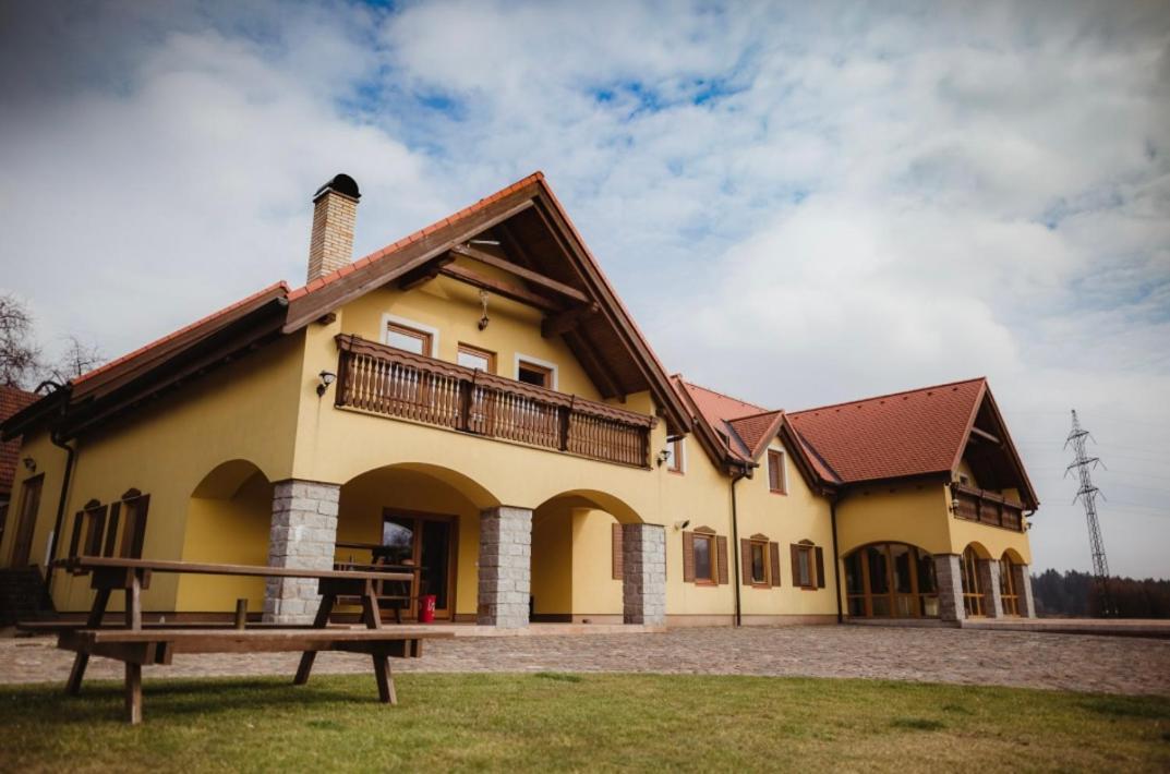 Penzion Na Bouci Chotěboř Eksteriør billede